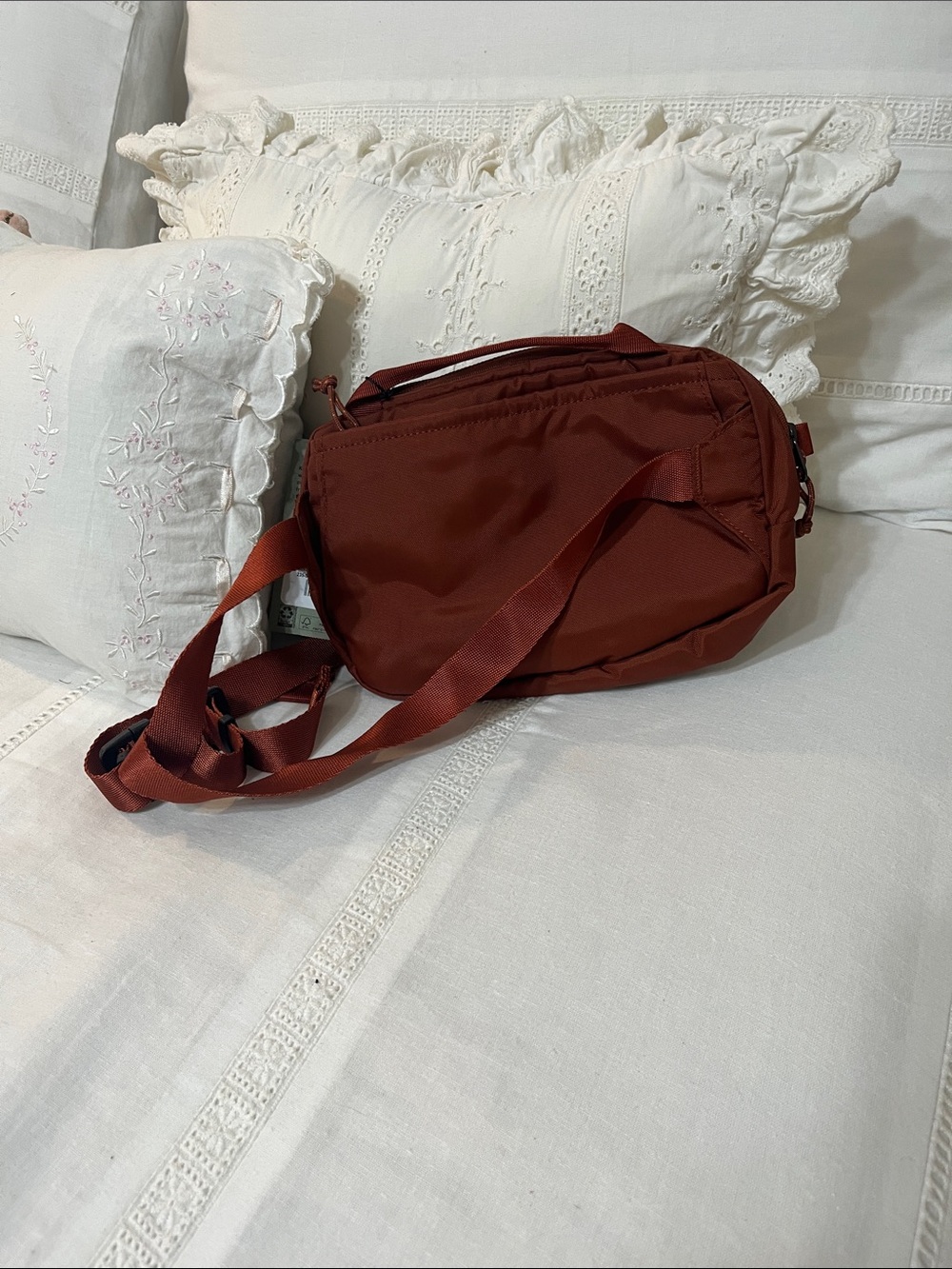 Trail-Inspired Ruckpack Waist Pack - Rust Red - Picture 2 of 3